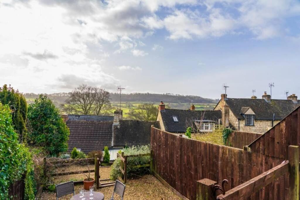 Teasel Cross Cottage, Painswick Страуд Экстерьер фото