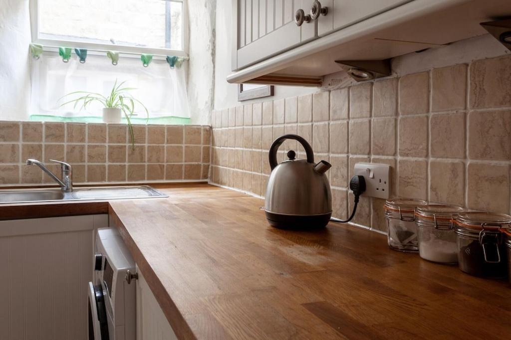Teasel Cross Cottage, Painswick Страуд Экстерьер фото